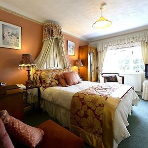 Meryan House Hotel